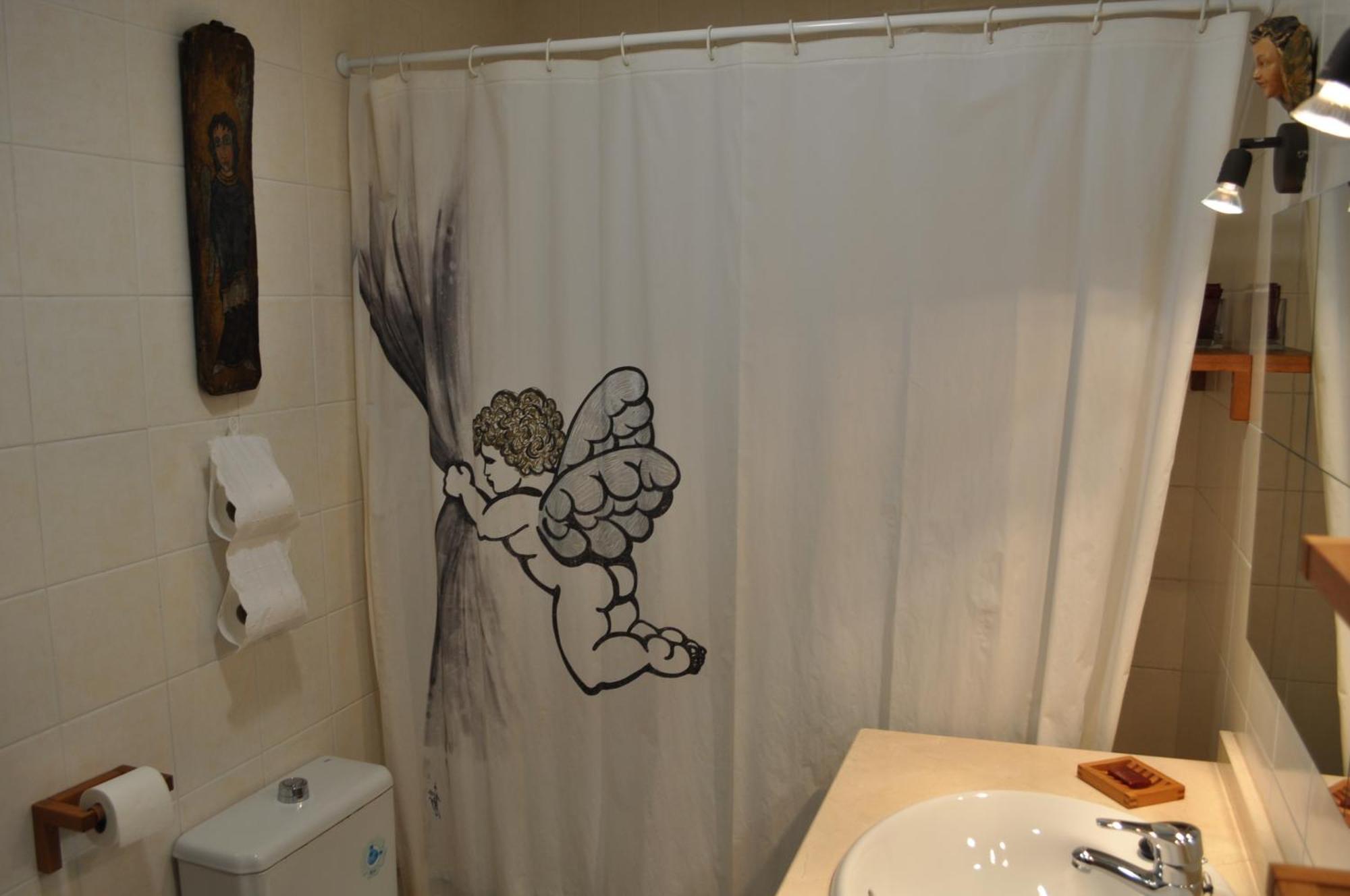 Apartamentos La Casa Pintada Caceres Bilik gambar