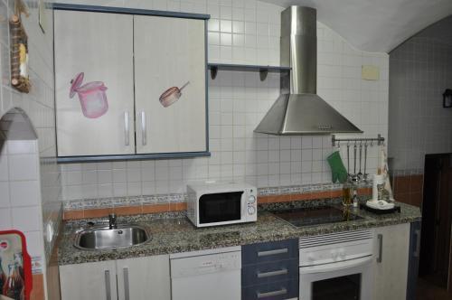 Apartamentos La Casa Pintada Caceres Luaran gambar